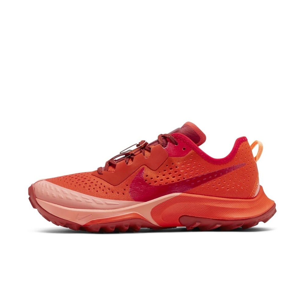 Nike
Women's Air Zoom Terra Kiger 7